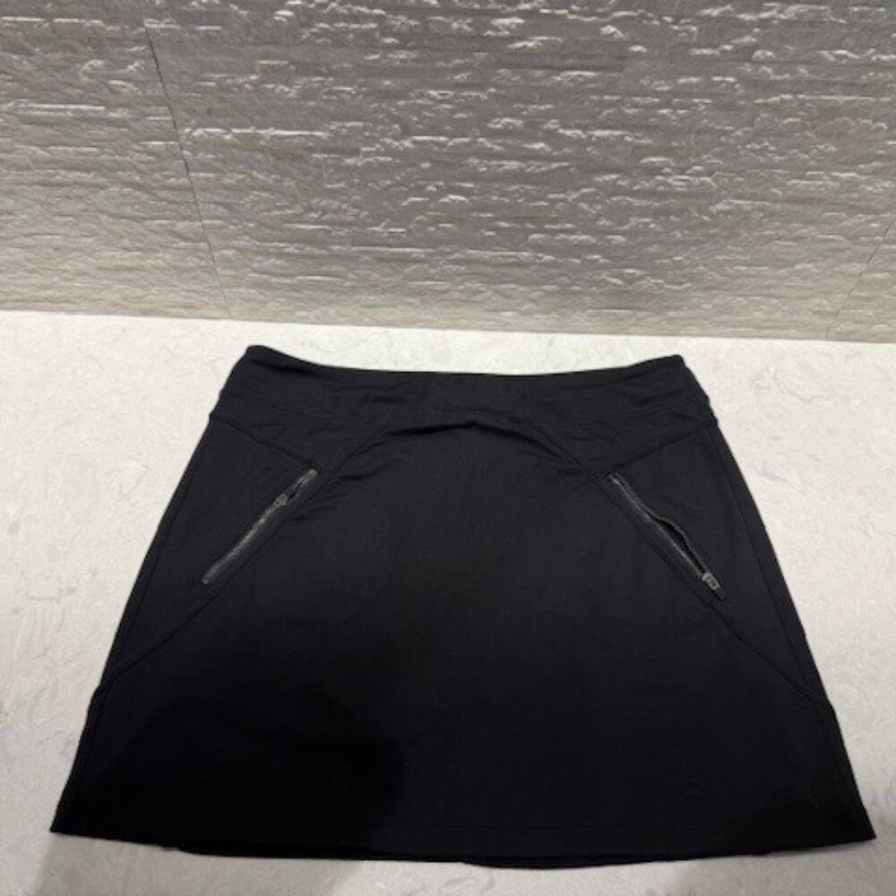 Athleta Skort with Zipper Pocket Details